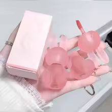 beauty meets accessory. Gege Bear Rabbit Lips Glaze gives you velvet-matte color that last all day- and the adorable packaging doubles as a keychain you can clip anywhere.